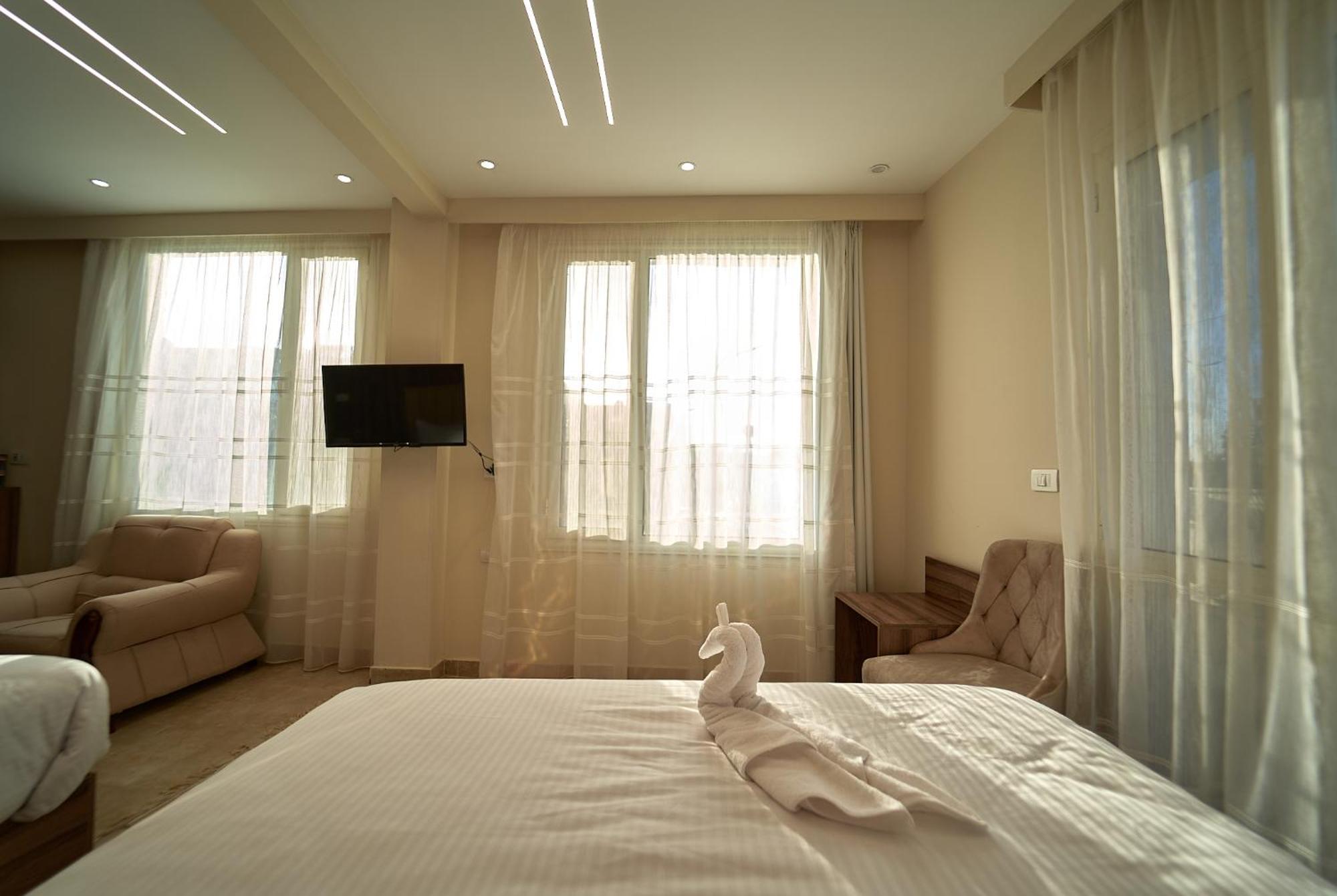 The Palace Pyramids Inn Nazlet el-Sîsi 외부 사진